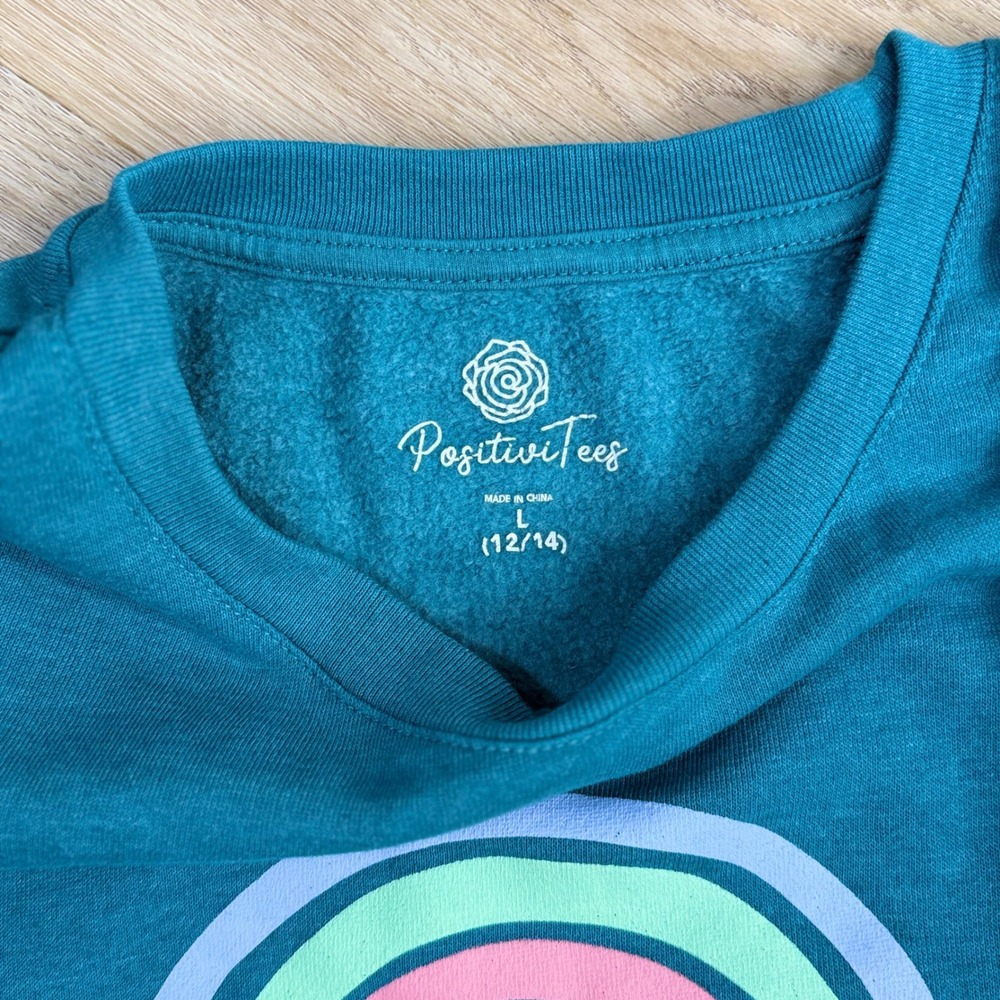 PositiviTees Dream Big Rainbow Sweatshirt Women Size L 12-14
Cozy Relaxed EUC - Picture 3 of 7